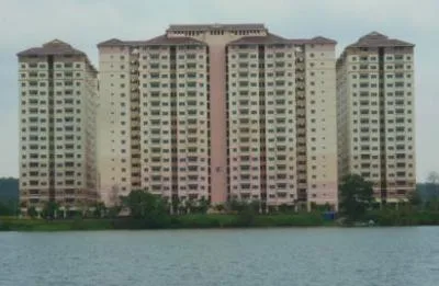 Homestay Dahlia Laguna Biru Tasik Biru Kundang Selangor logo